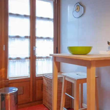 Avg San Antonio Centro Apartment Gijon